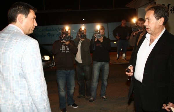 Badea şi Borcea şi-au aruncat vorbe grele încercînd să aleagă înlocuitorul lui Ando