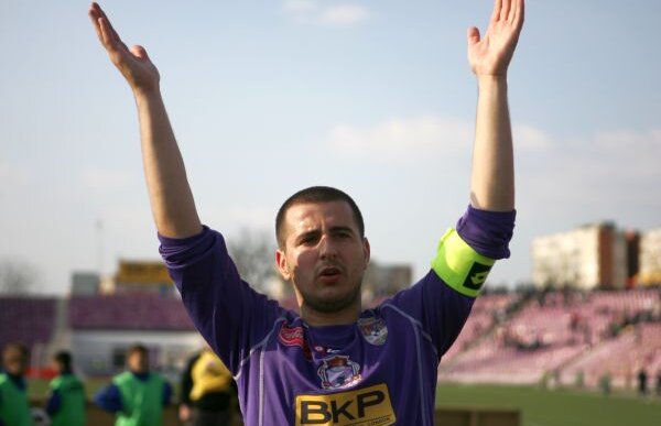 Golgeterul Ligii 1 părăseşte Timişoara » Zicu se face bulgar