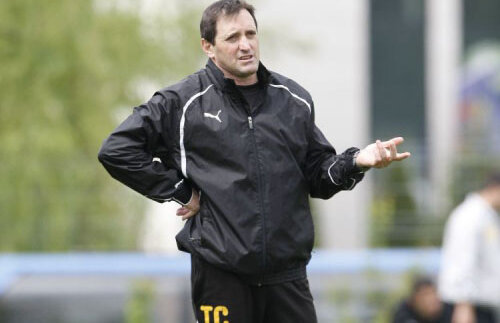 Invazia străinilor! Stegarii şi-au luat şase stranieri