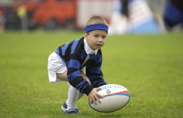 Cîştigă aparate foto Nikon cu pozele făcute de tine!