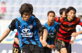 Zece jucători din Coreea de Sud suspendaţi pe viaţă pentru trucarea unor meciuri