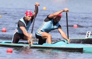 Mihalachi şi Dumitrescu, AUR în proba de canoe dublu 500 m la CE de la Belgrad