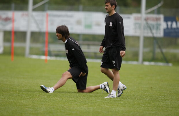 GALERIA FOTO Unii la plimbare, alţii la muncă » Alexa şi Surdu au rămas consemnaţi în sala de forţă