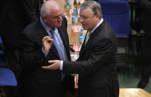 DNA sapă la licenţiere » Mircea Sandu şi Dumitru Dragomir se suspectează reciproc de turnătorie la DNA