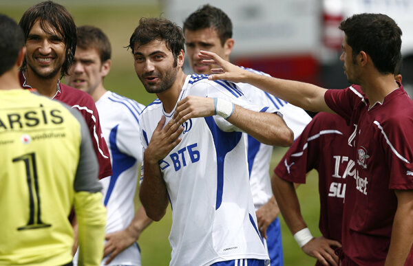 VIDEO Rapid a pierdut cu Dinamo Moscova, scor 0-1