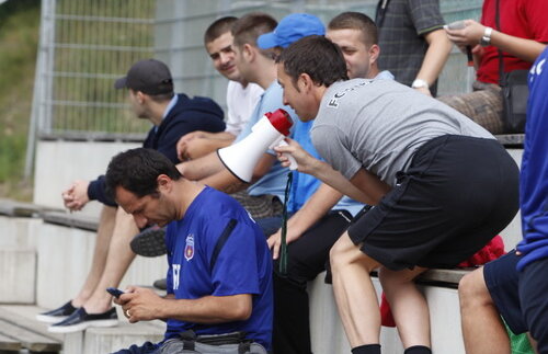 Suporterii nu mai au răbdare pînă la Supercupă. I-au vizitat pe stelişti în Austria