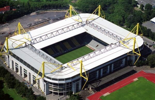 Borussia Dortmund va deveni sursă de energie electrică » Eco-stadion