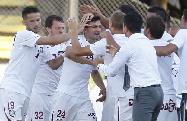 CRONICĂ Oscar în Regie ;) » Lucescu a folosit tactica perfectă pentru un debut în trombă. Rapid - Vaslui 3-0