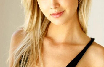 GALERIE FOTO Amalie Wichmann este noua atracţie a celor de la Real Madrid