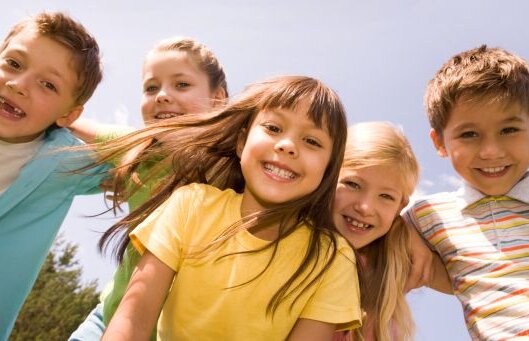 Nu rata unul dintre cele 165 de premii Magicienii cuvintelor » Mai sînt două săptămîni de concurs!