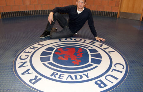 VIDEO » Dorin Goian a semnat cu Rangers! "Sînt foarte entuziasmat!"