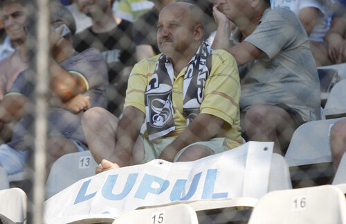 "Lupul singuratic" şi-a respectat promisiunea » Alături de Sportul după desfiinţarea Unirii