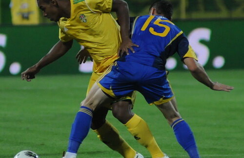 Porumboiu îl apără pe Hizo şi-i critică pe jucători: "«Zero» Bello şi Gerlem sînt de pe altă lume!"