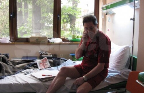 Mesajul lui Cornel Dinu de pe patul de spital: "Mulţumesc pentru urări, sper să mă pun pe picioare"