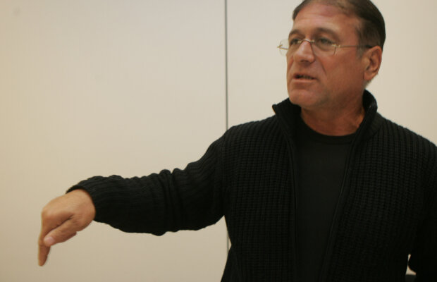 Liţă Dumitru: "Steaua nu poate face faţă în Liga Campionilor cu lotul actual"