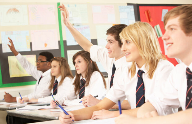 Haz de necaz! Iată propunerile de subiecte pentru sesiunea de toamnă a Bacului