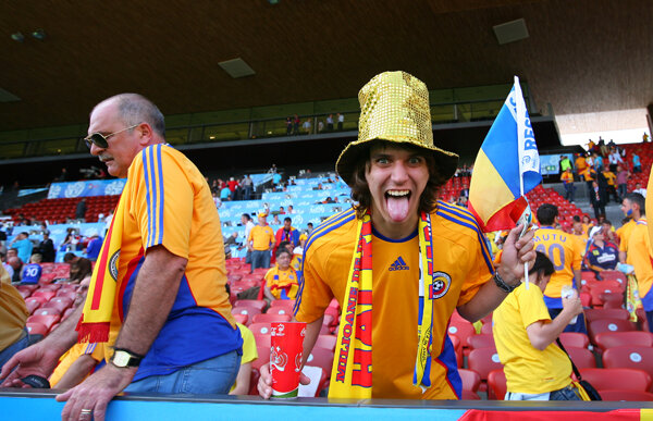 500 de fani susţin naţionala la meciul cu San Marino