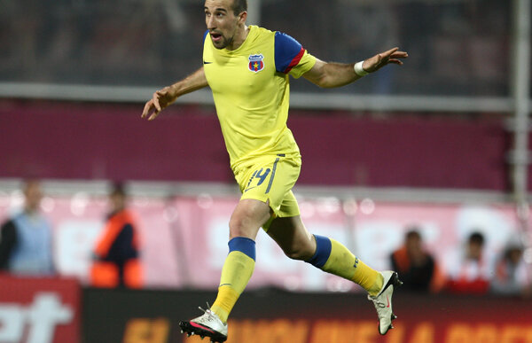 La fel ca în 2004, MM a curăţat lotul de oamenii pe care i-a adus Piţi » Continuă epurările după Piţurcă!