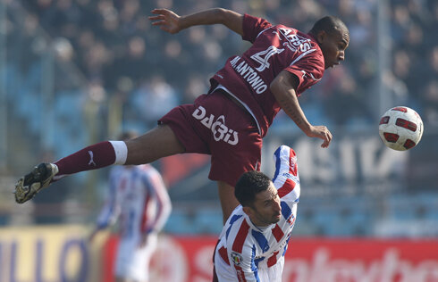 La salarii i-am surclasat! » Rapidiştii cîştigă mai bine decît adversarii de la Slask