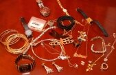Românii, cei mai inventivi hoţi de bijuterii. Vezi ce jafuri ne-au făcut faimoşi