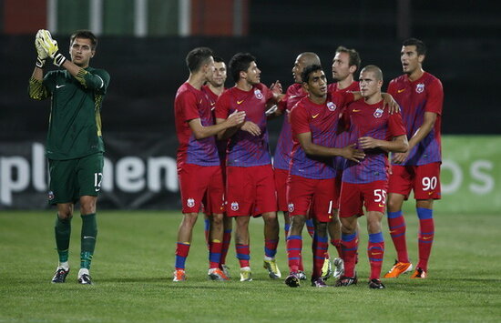 Lăcătuş a fost impresioant de ultimele evoluţii ale Stelei: "E favorită la titlu"