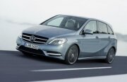 Mercedes-Benz l-a arătat pe noul B-Class