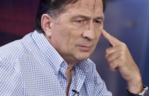 Crăciunescu îşi aminteşte cu groază: "La Anina era să mor bătut de 3.000 de mineri"