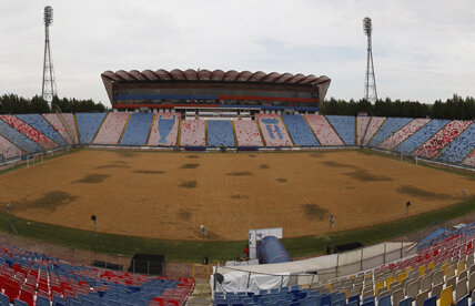 Ministerul s-a apucat să refacă arena din Ghencea imediat ce a scăpat de Steaua » Pentru cine pregăteşte Armata stadionul?