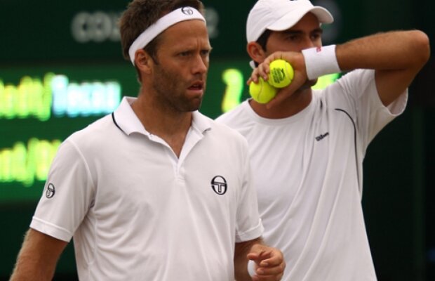 Drum liber pentru Tecău şi Lindstedt. Fraţii Bryan au pierdut încă din primul tur