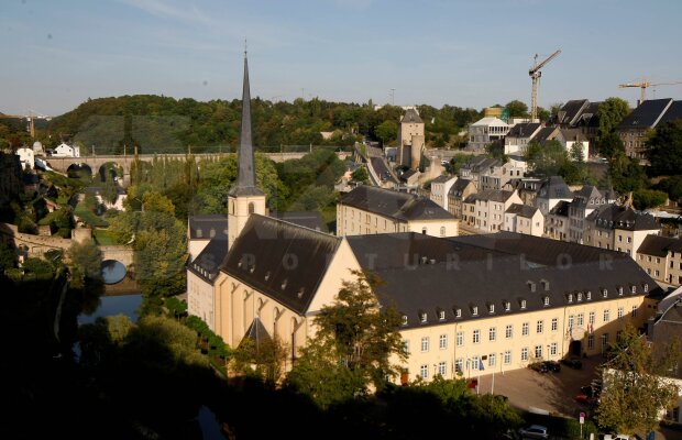 GALERIE FOTO Prietenii noştri, luxemburghezii » În 2005 şi în 2007 am păşit cu ajutorul lor în EUROPA