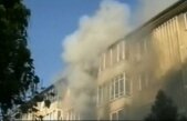 Incendiu la un bloc din Drobeta Turnu Severin: Mai multe persoane au avut nevoie de îngrijiri medicale