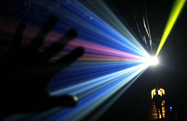 „Luminiţa de la capătul tunelului” şi serotonina. Experienţele trăite de cei care ajung în pragul morţii sunt provocate de un „drog”