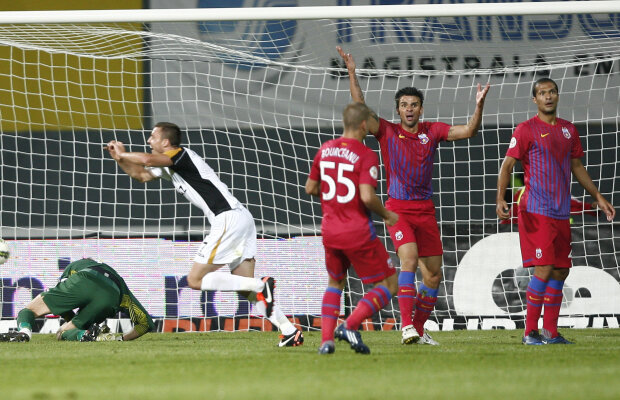 VIDEO Stea căzătoare »  Roş-albaştrii au capotat lamentabil la Mediaş, 3-0