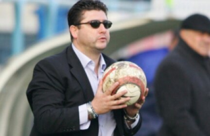 Iorgulescu loveşte în arbitraj după o victoria cu Petrolul: "Iar au ieşit arbitrii la rampă"