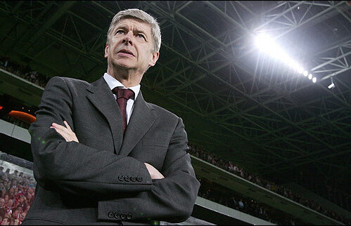 Suspendat în Ligă, Arsene Wenger a găsit o cale de comunicare cu jucătorii » Apelează la telepatie