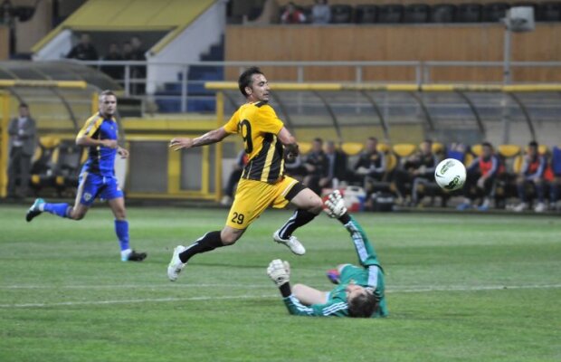 Buga e iar Pele » FC Braşov - Petrolul 1-0
