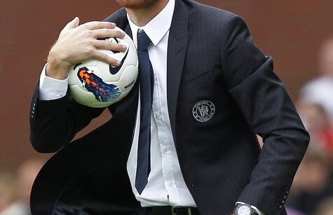 Duel la vîrf în Premier League: Azi se joacă Man United - Chelsea