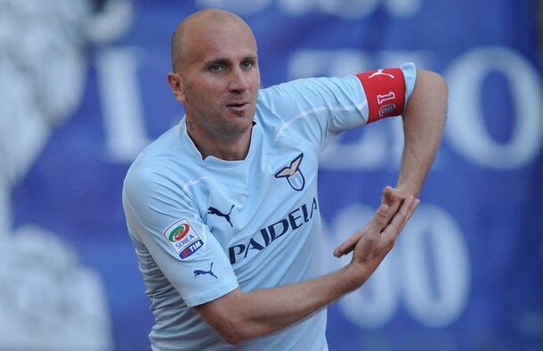 Ovidiu Ioaniţoaia scrie despre memoria tribunei: Rocchi aplaudat!