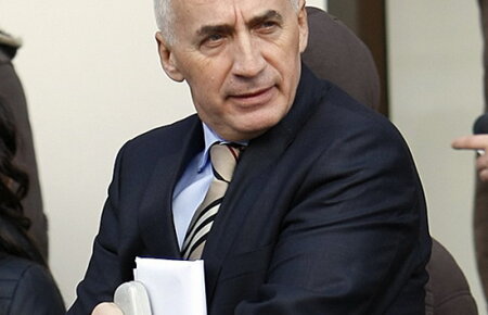 Marius Stan e rechemat la echipă » Consiliul de Administraţie are din nou încredere în el :)