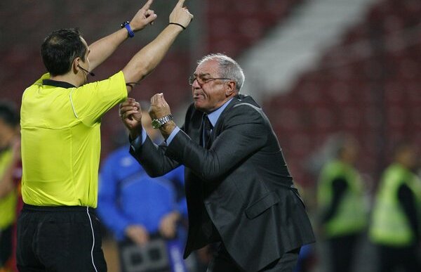 Viorel Hizo atacă CCA: "Arbitrii se judecă între ei şi muşamalizează tot, noi antrenorii suferim"