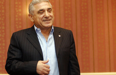 Popescu, ucenicul "Naşului" » Ioan Becali: "Mircea Sandu îl pregăteşte pe Gică pentru şefia FRF"
