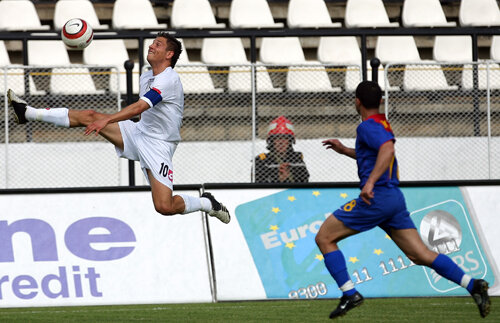 Culisele transferului lui Bălan la Steaua! » Ieri afacere, mîine meci direct!