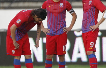 Din Cipru se vede că Steaua joacă bine » Antrenorul de la AEK: "Au un joc de pase, de posesie" :D