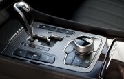 Hyundai lucrează la o transmisie cu 10 rapoarte