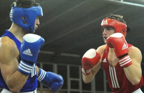 Juratoni, eliminat prin KO de Khytrov » Obreja la Radio.GSP.ro: "Veţi mai auzi de Bogdan!"