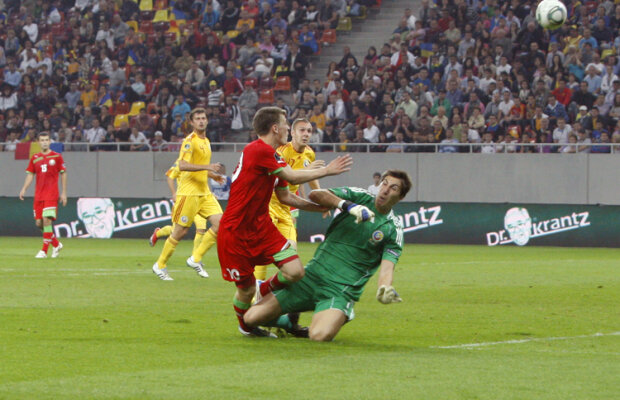 Raţ: "Am arătat că România poate juca şi ofensiv, dar greşelile ne-au costat"