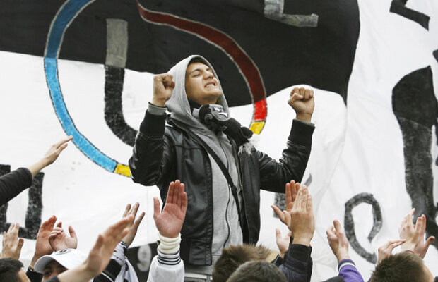 Mysport te provoacă! Haideţi să descoperim cele mai frumoase scandări de pe stadion!