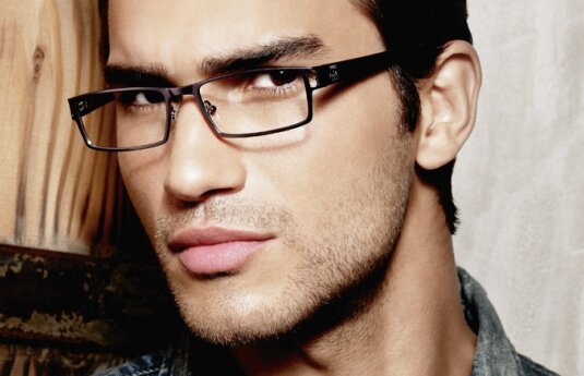 Super-ofertă pentru 16 mărci de rame de ochelari!