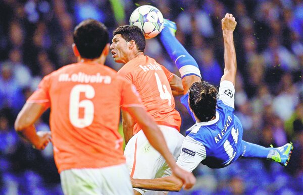 Legiunea străină » Apoel Nicosia, un altfel de CFR