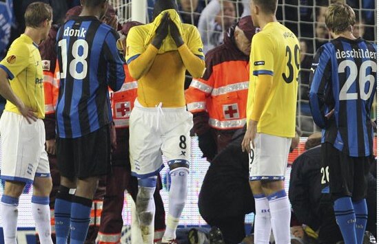 VIDEO ŞI FOTO La un pas de tragedie: Accidentarea lui Ibanez i-a făcut pe jucători să plîngă